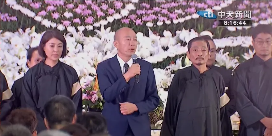 許淑華父親告別式逾5000人送行　盧秀燕親致意、韓國瑜致詞全場淚崩