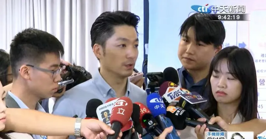 蔣萬安拚連任出大招！明年底台北公務員人人配AI