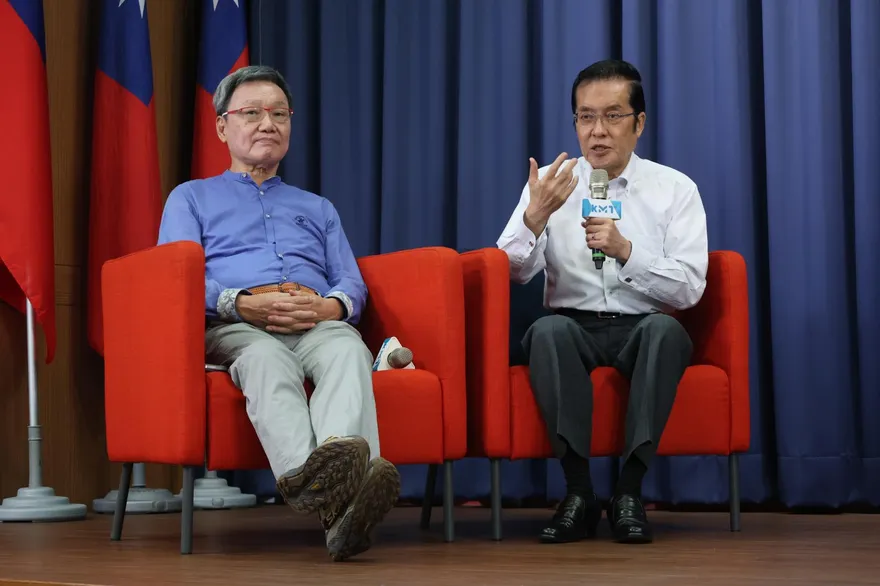 呼應谷立言提維持現狀　蘇起：藥用太輕！關鍵是糾正「互不隸屬」