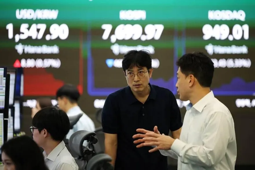 亞股全倒！韓股狂瀉10%領跌　一度觸發熔斷