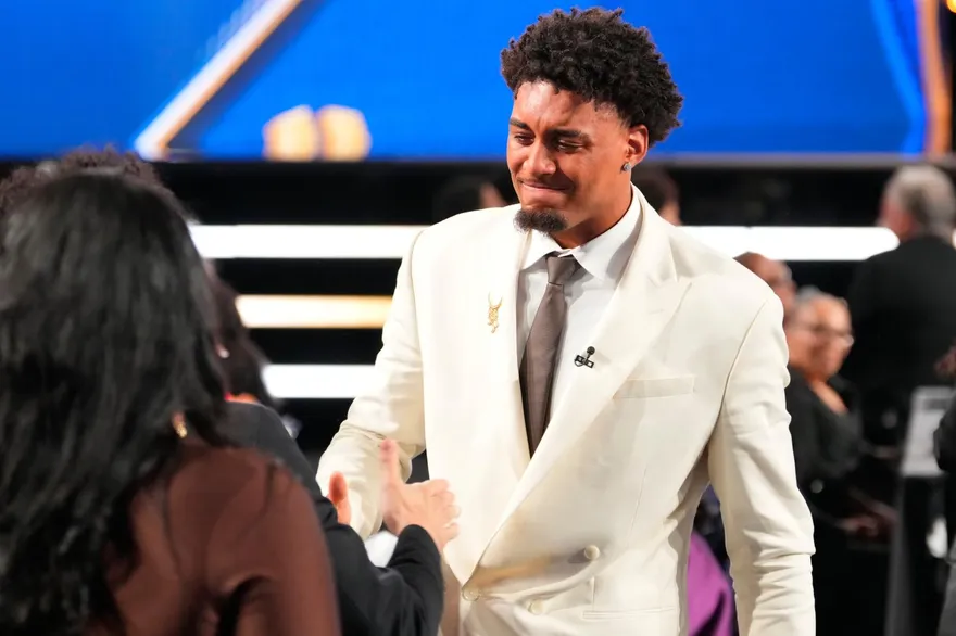 NBA/和老闆起口角畫面瘋傳　勇士總管澄清沒有鬧翻