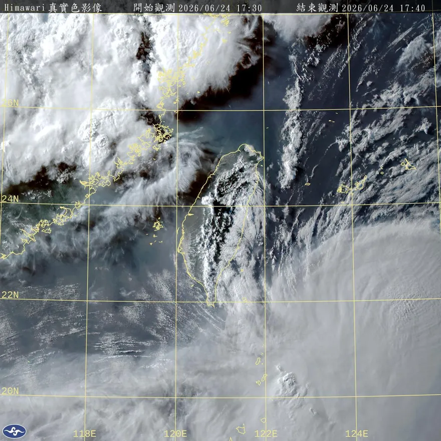 鋒面壓境西南風助威！「3縣市」明晨大雨狂倒　嚴防坍方落石