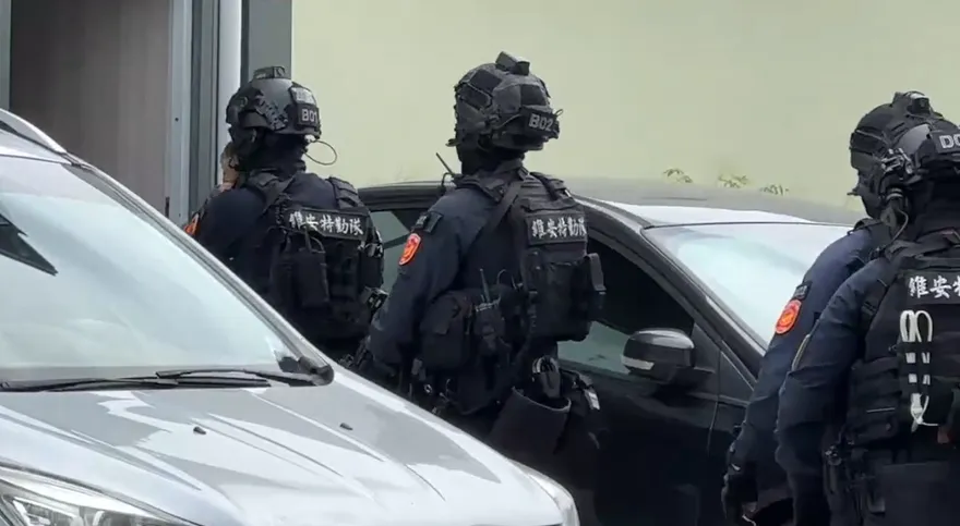 台中霹靂小組出動！破門攻堅西屯機房　孕婦嚇到急送醫