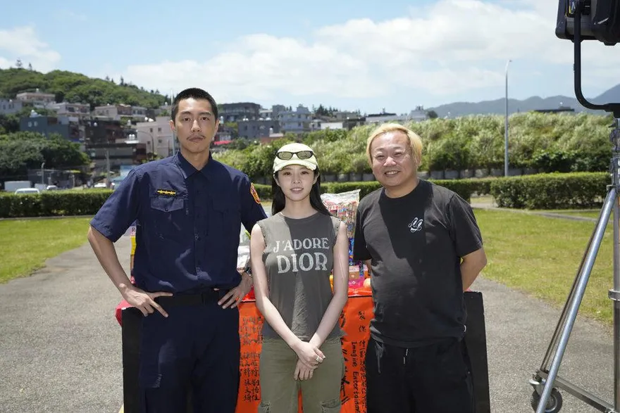 蔡凡熙演警察飆戲「像瘋狗」　新加坡影帝李國煌跨海助陣