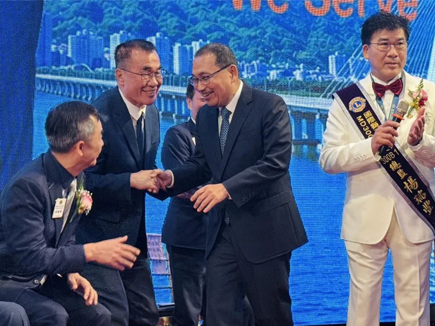 獅子會活動同台！侯友宜細數捷運政績　力挺李四川「接棒」