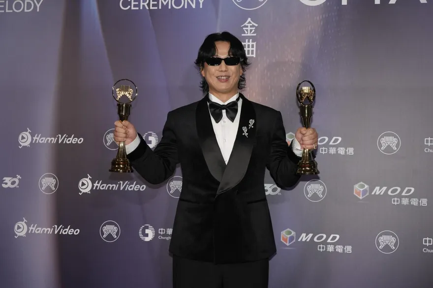 金曲37/蕭煌奇奪台語歌王感動想哭！誇愛妻聲音好聽：晚上很舒服