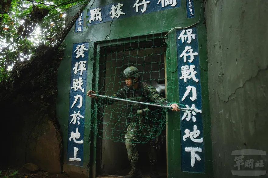 直擊/馬防部立即備戰操演反無人機　外島坑道反制網首度曝光