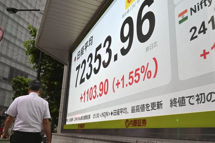台積電財報利多失靈！日經狂瀉近2000點　半導體、AI股全面走弱