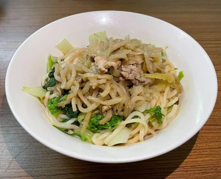 政大又有老店收攤！20年「飽飽食府」喊畢業　學生不捨