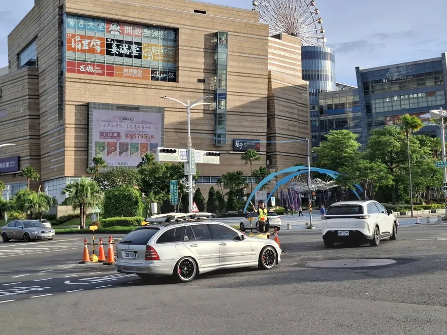 高雄週末恐塞爆！夢時代、好市多、展覽館同步舉辦　交管路段曝光