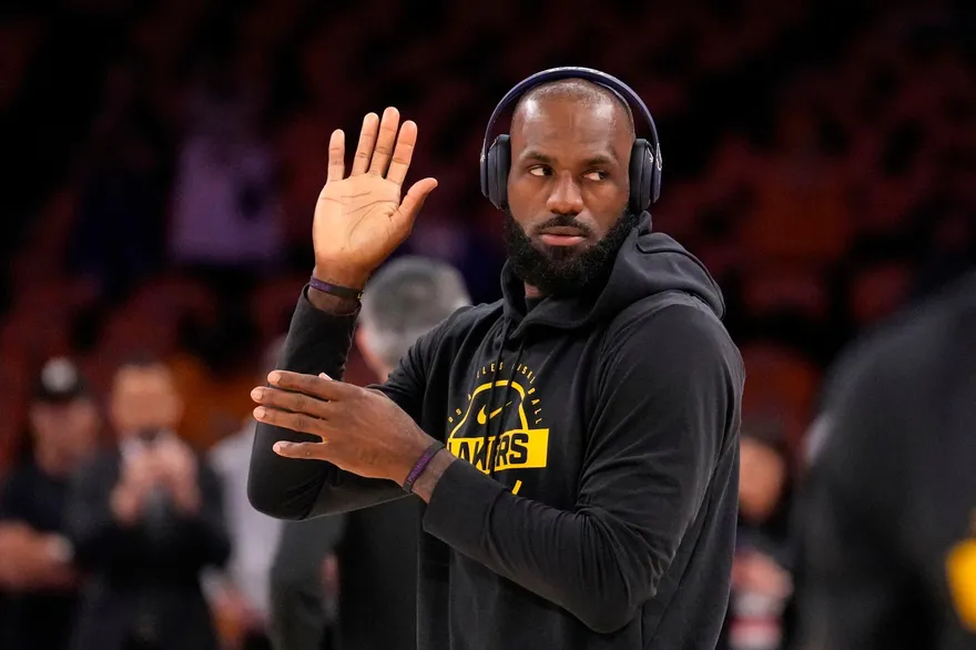 NBA/只有湖人不要！詹皇人氣超高　2爭冠強權也加入搶人大戰