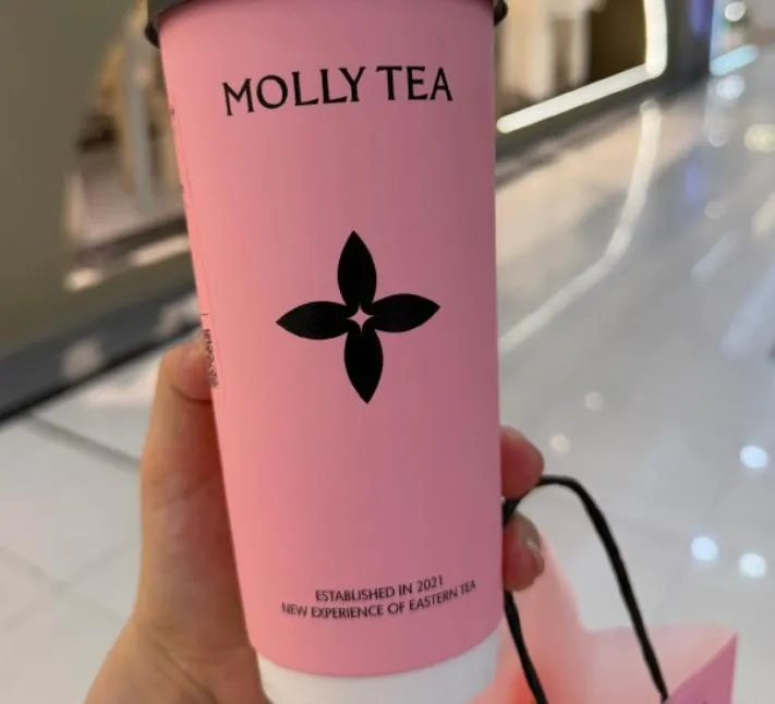 與LV老花幾乎一樣！陸茶飲「茉莉奶白」挨告侵權　判賠千萬台幣