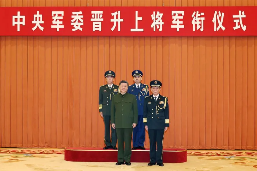 親自頒發命令狀！習近平晉升張曙光、王剛為上將