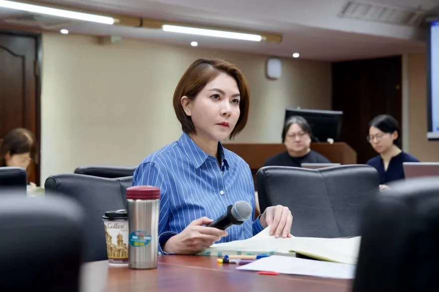 致癌油風波反應慢　陳菁徽批：民進黨失職官員更該下架