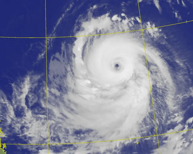 強颱巴威估週四發海陸警！中部以北入暴風圈　北東週末炸豪雨