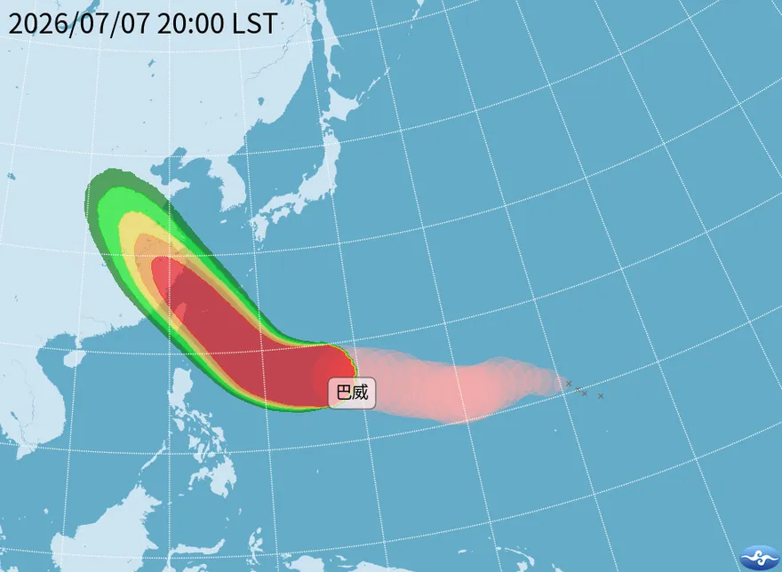 強颱巴威暴風圈預計週五觸台！北部民眾猜測：晚間6點才停班停課