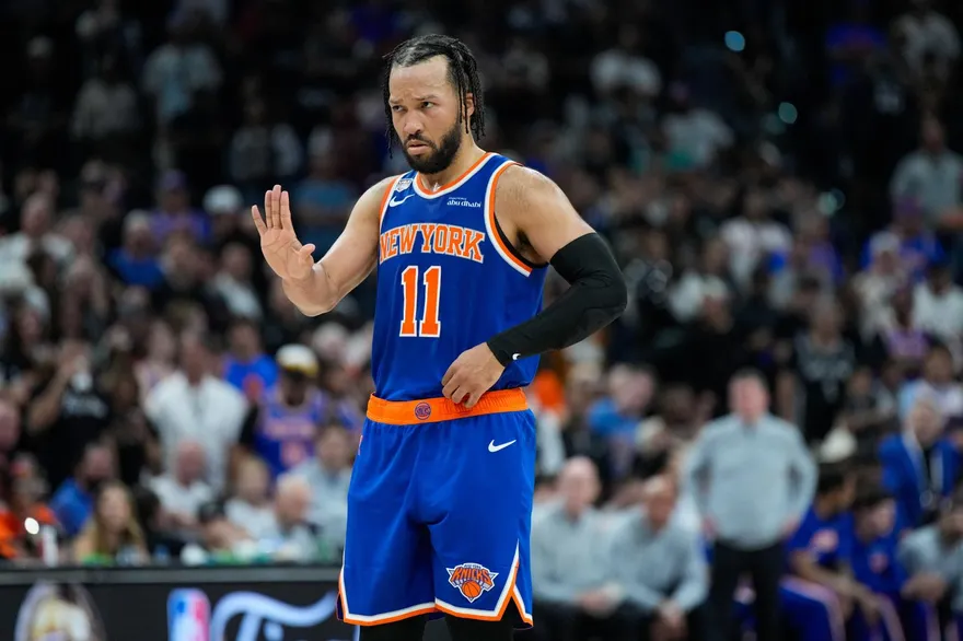 NBA/才剛奪冠！尼克一哥布朗森左手開刀　預計休養2個月