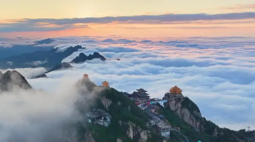 看雲海就有錢！河南景區月薪28萬徵「觀察員」　僅錄取1人