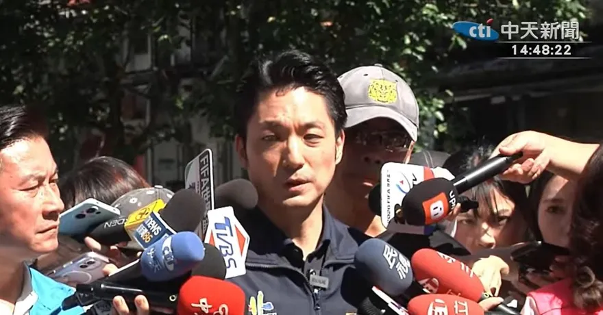 才酸「蔣不聽」絕對不會放假！蔣萬安宣布放了…青鳥秒崩潰轟：討好選民
