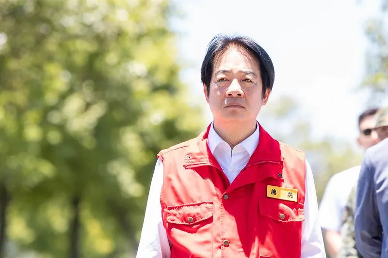 巴威颱風陸警發布！賴清德示警：把握白天時間盡快完成防颱準備