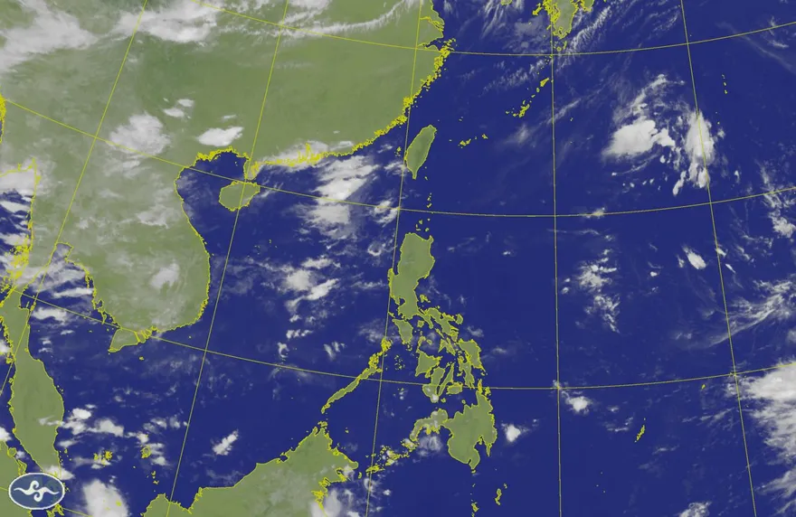 熱低壓無緣升格「紅霞」颱風！氣象署：午後雷雨下一週