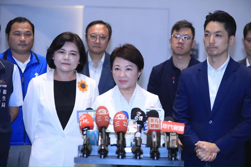 藍營4首長台中合體！陳學聖：在盧秀燕身上看到「融合能量」