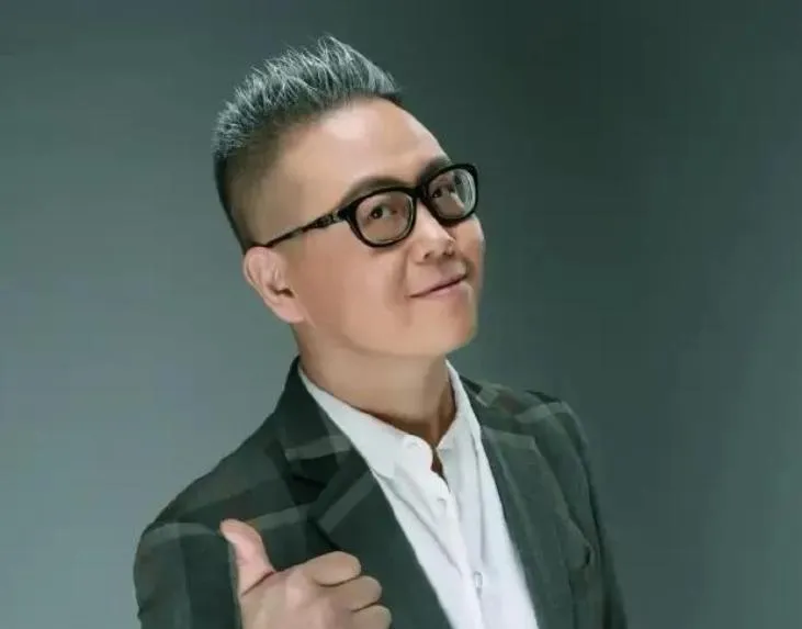 陸52歲音樂人驚傳猝逝！死因心肌梗塞　事發前5小時仍在直播