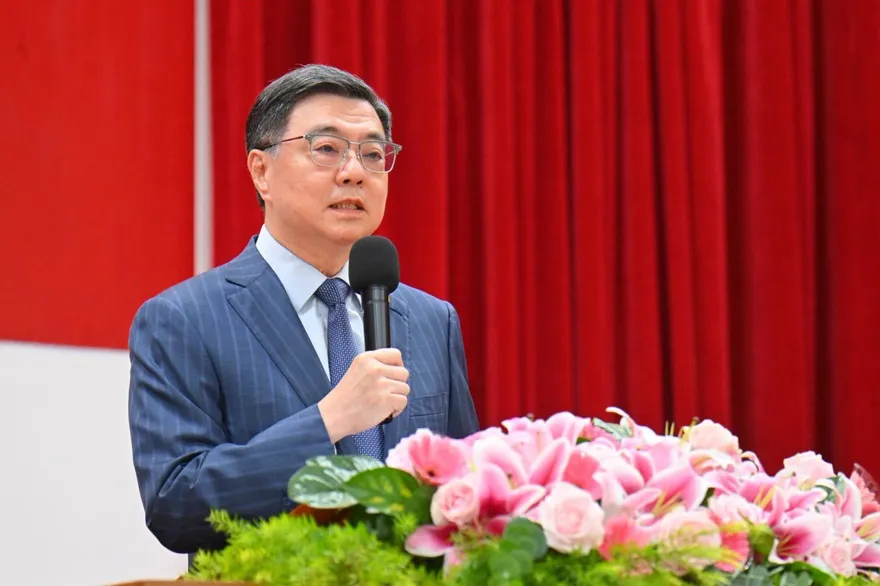 卓榮泰對2026大選重大表態：選舉可以競爭　但不能被收買
