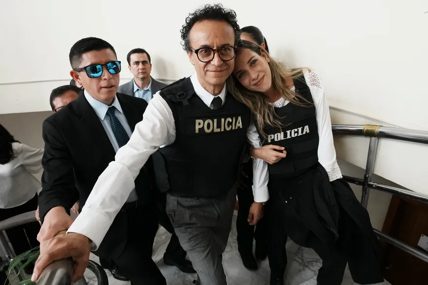 厄瓜多正副總統候選人「24hr防彈衣不離身」　慎防槍殺悲劇再重演