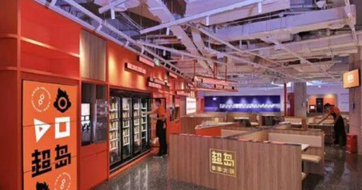 掛羊頭賣鴨肉！陸火鍋店遭踢爆羊肉「含鴨肉成份」　母公司慘賠3500萬元