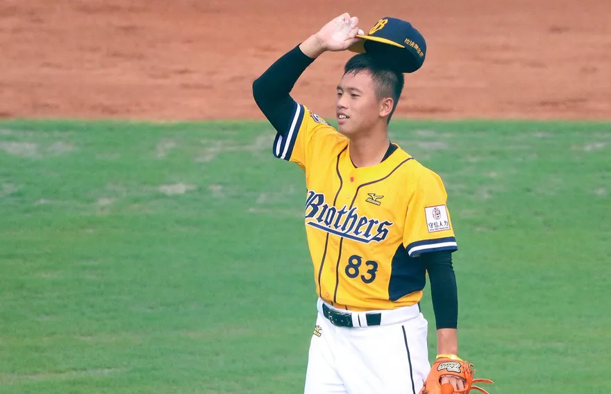 陳俊秀FA補償確定！樂天「人+錢」指定陳柏豪