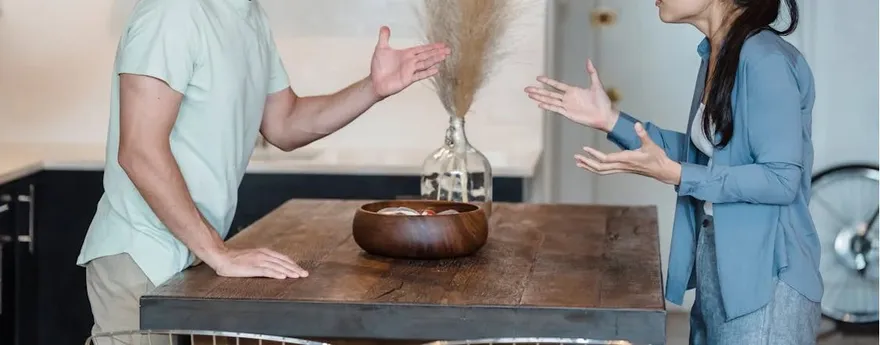 婚後露出本性...討論買車尪「1句話」讓她心涼　網怒批：欠離婚欸