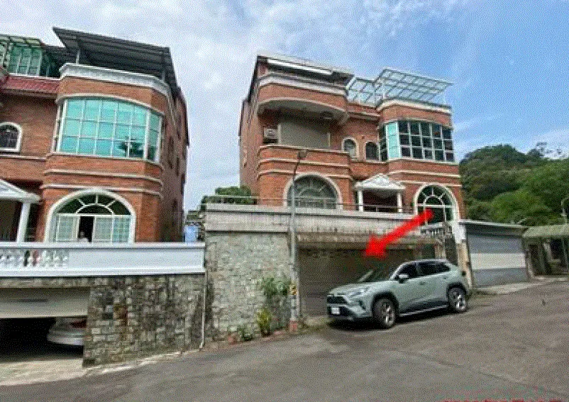 拍賣又來了！「前國安局上校」劉冠軍妻別墅和陳由豪18筆土地、上千件珠寶