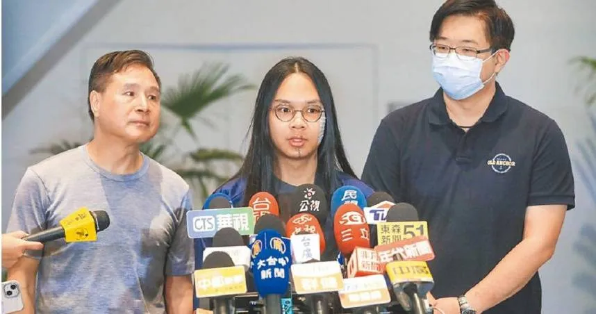 帶3刀搭中捷隨機砍人！護專生殺人未遂罪起訴　英雄「長髮哥」：尊重司法
