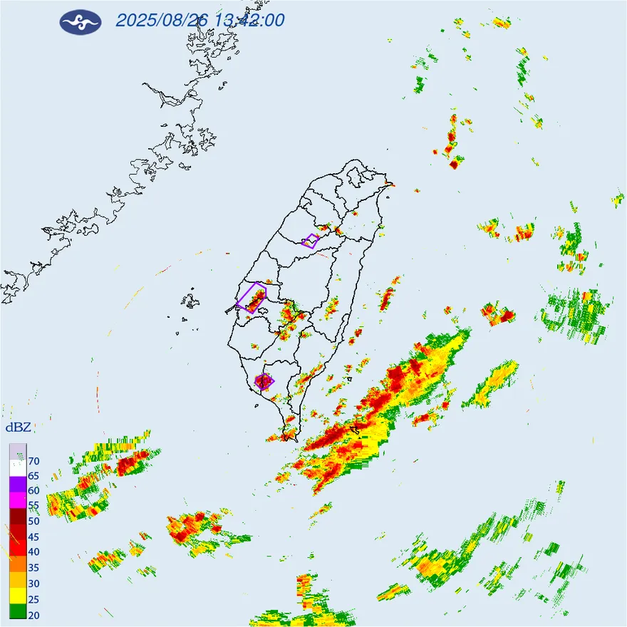 對流雲系旺盛！8縣市大雨特報　7地大雷雨狂炸