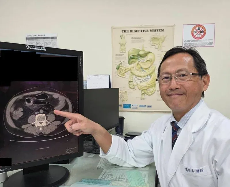 男子便秘自行灌腸「竟捅破直腸」　糞水溢流腹腔險喪命