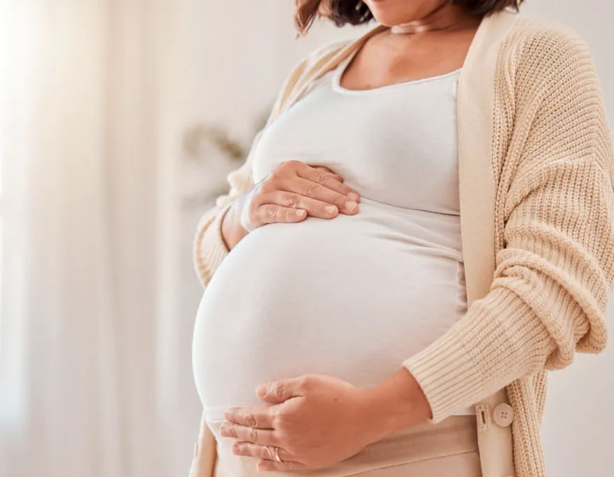 40歲備孕竟查出乳癌！她靠AI試管技術3年後產子