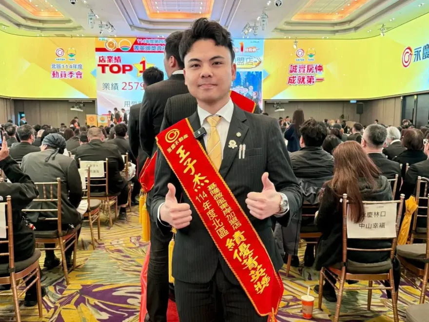 房仲網紅28歲睡夢中猝逝　醫：過勞12徵兆要警覺