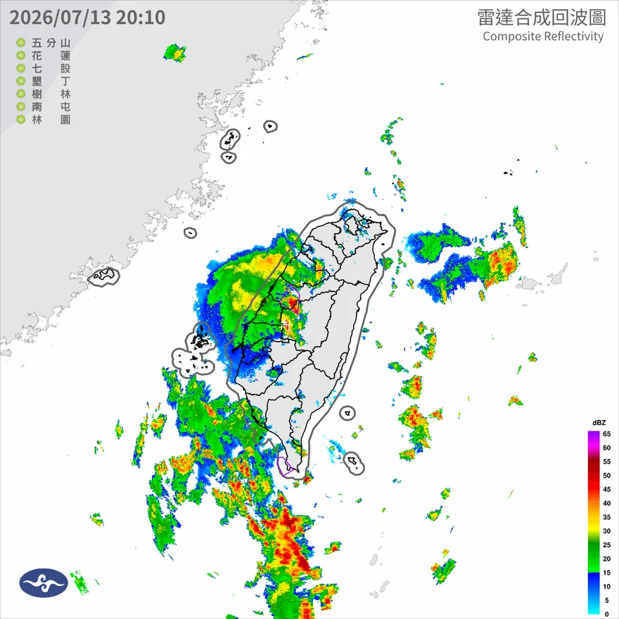 雷神降臨屏東恆春！9級狂風暴雨轟炸　急喊：海邊活動暫停
