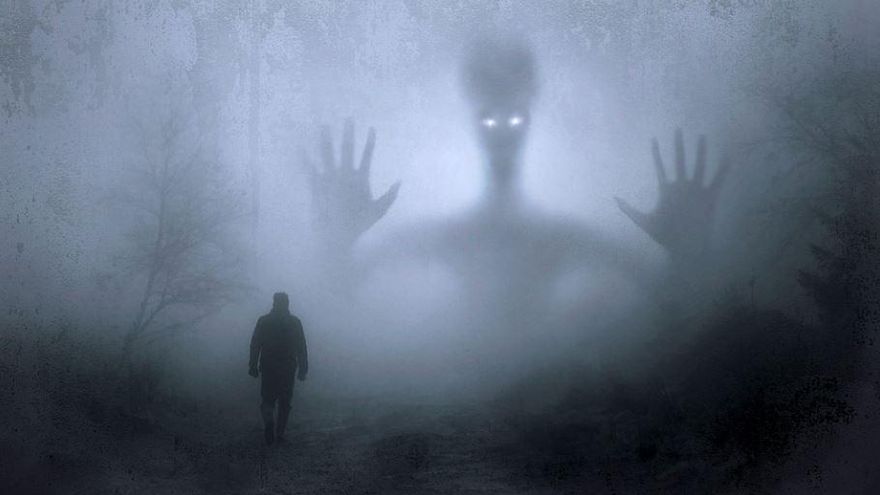 不露面只為操控人類？驚曝「找不到外星人」7大可能：像恐龍一樣徹底滅絕