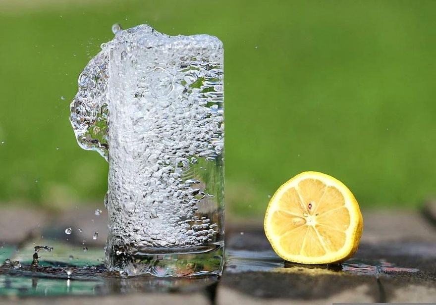 喝氣泡水也會胖？醫：與這個「氣體」有關