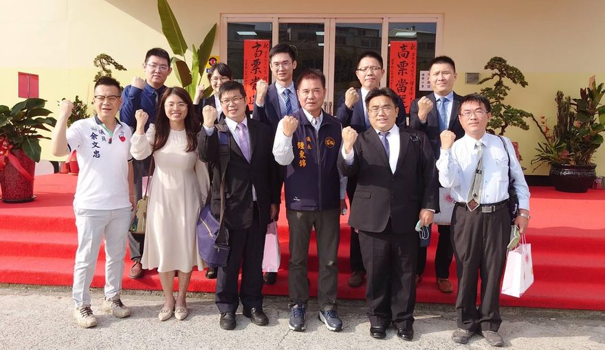 苗栗縣長大亂鬥！　鍾東錦預告綠營「十大奧步」徐定禎反控「惡人先告狀」