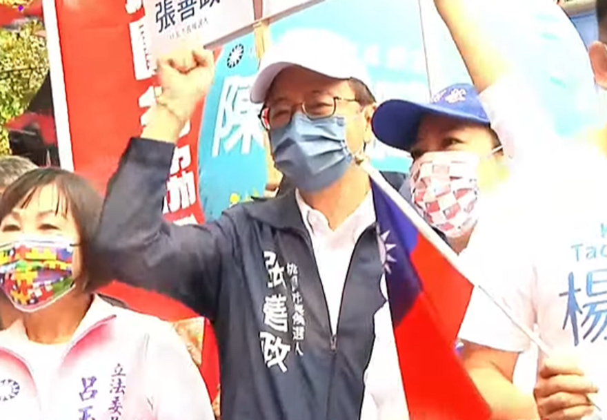 鄭運鵬喊明年主持桃園元旦升旗！張善政神回「很樂意邀請他」　網嗨翻：很嘴，我喜歡