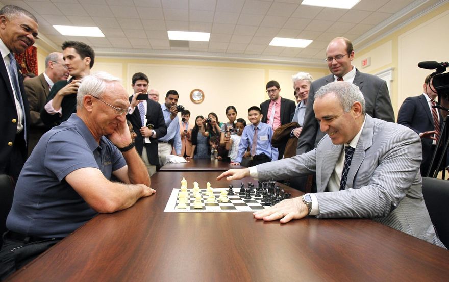 為俄烏戰爭槓上！西洋棋大師與馬斯克互罵「白痴」