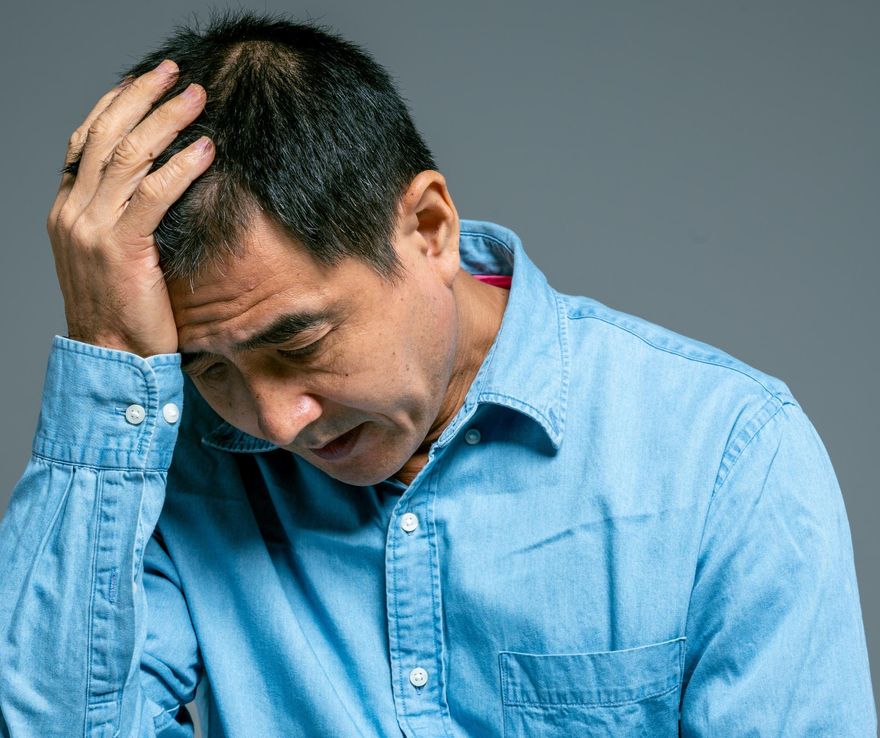 遠離「腦中風」8大危險因子！牢記辨識3口訣、黃金3小時即刻救援！