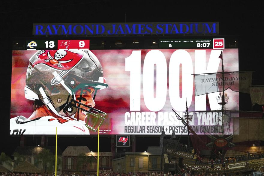 【影】被超模離婚沒差～NFL名將堅持不退役　如今又創神人紀錄