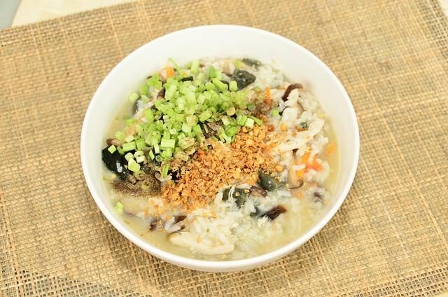 吃粥別配這些NG配料！醫曝高血壓吃粥地雷