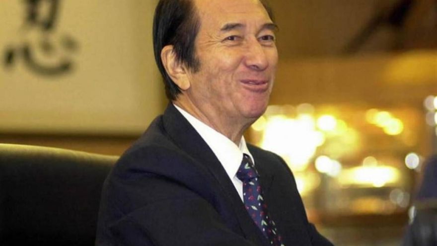 4妻全美女！「一代賭王」何鴻燊一生最愛「她」　元配看護竟成「三房」