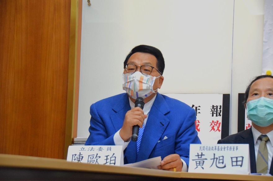 立委陳歐珀提案打臉兩年前的自己　藥師質疑：他頓悟了什麼？