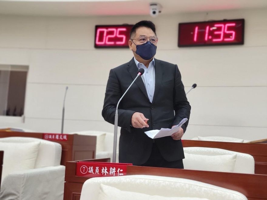 陽交大認定抄襲撤學位！林耕仁向社會道歉：坦然接受